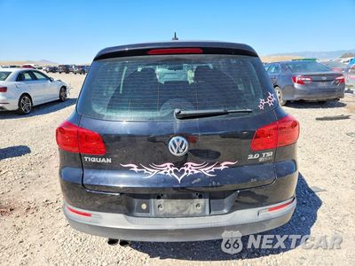Zdjęcie 6 z 12 samochodu: 2012 VOLKSWAGEN TIGUAN S VIN:WVGAV7AX8CW525363 - miniatura