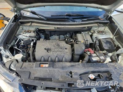 Zdjęcie 12 z 14 samochodu: 2020 MITSUBISHI OUTLANDER SE VIN:JA4AZ3A34LZ030875 - miniatura