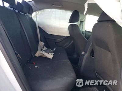 Zdjęcie 10 z 12 samochodu: 2016 VOLKSWAGEN JETTA S VIN:3VW267AJ2GM226455 - miniatura