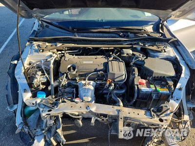 Zdjęcie 11 z 13 samochodu: 2016 HONDA ACCORD EX VIN:1HGCR2F74GA081335 - miniatura
