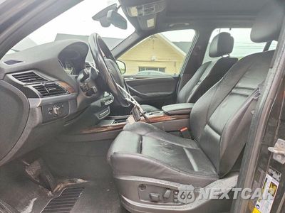 Zdjęcie 7 z 13 samochodu: 2013 BMW X5 XDRIVE50I VIN:5UXZV8C57D0C15235 - miniatura