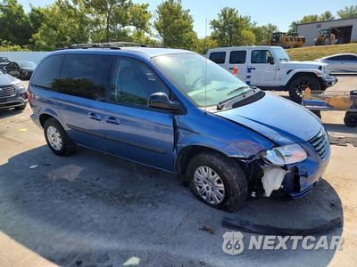Czwarte zdjęcie samochodu z boku: 2007 CHRYSLER TOWN & COUNTRY LX VIN:1A4GJ45R47B226755 - miniatura