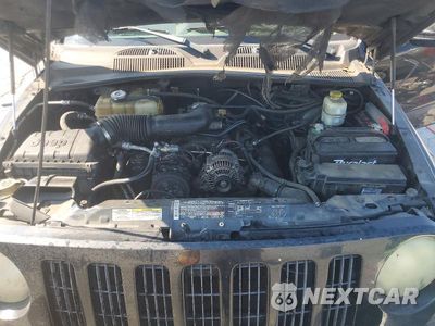 Zdjęcie 11 z 12 samochodu: 2005 JEEP LIBERTY RENEGADE VIN:1J4GK38K25W543350 - miniatura