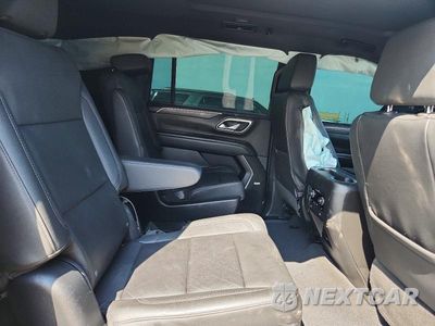 Zdjęcie 11 z 14 samochodu: 2023 CHEVROLET SUBURBAN C1500 LT VIN:1GNSCCKD4PR275806 - miniatura