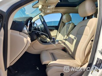 Zdjęcie 7 z 13 samochodu: 2017 MERCEDES-BENZ GLC 300 4MATIC VIN:WDC0G4KB6HV010106 - miniatura