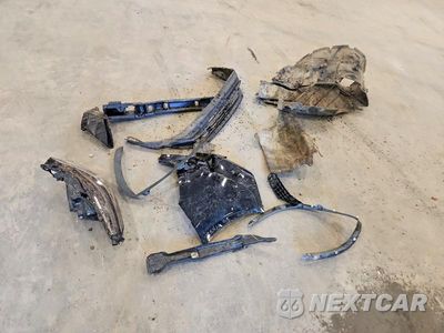 Zdjęcie 13 z 14 samochodu: 2022 TOYOTA HIGHLANDER XLE VIN:5TDGZRBHXNS596900 - miniatura