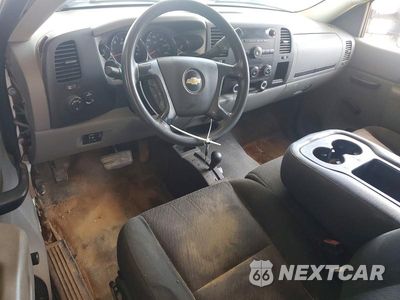 Zdjęcie 8 z 12 samochodu: 2012 CHEVROLET SILVERADO K3500 VIN:1GB3KZCG8CF119201 - miniatura