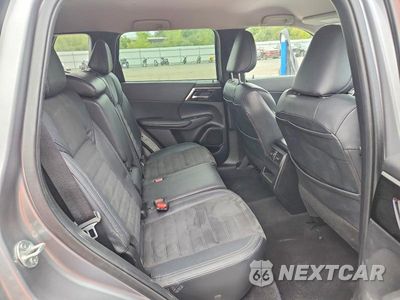 Zdjęcie 11 z 14 samochodu: 2022 MITSUBISHI OUTLANDER SE VIN:JA4J4UA86NZ039368 - miniatura
