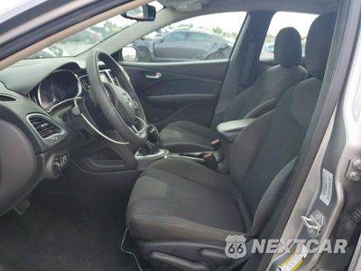 Zdjęcie 7 z 12 samochodu: 2015 DODGE DART SE VIN:1C3CDFAA9FD434872 - miniatura