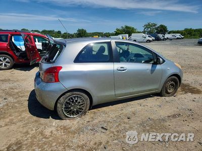 Trzecie zdjęcie samochodu z tyłu: 2008 TOYOTA YARIS BASE VIN:JTDJT903985171001 - miniatura