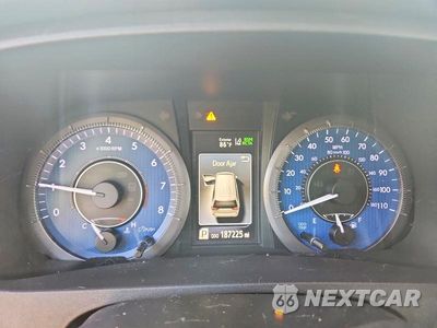 Zdjęcie 9 z 13 samochodu: 2018 TOYOTA SIENNA XLE 8-PASSENGER VIN:5TDYZ3DC6JS936170 - miniatura