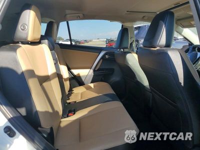 Zdjęcie 11 z 13 samochodu: 2017 TOYOTA RAV4 HV LIMITED VIN:JTMDJREV8HD060426 - miniatura