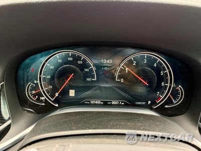 Zdjęcie 8 z 13 samochodu: 2019 BMW 740 XI VIN:WBA7E4C57KGV70213 - miniatura