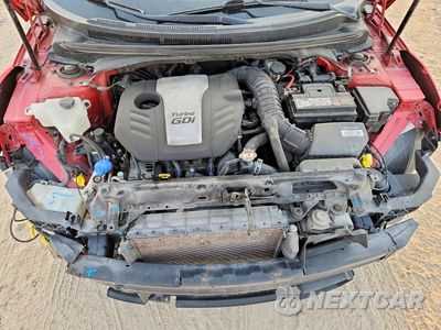 Zdjęcie 11 z 13 samochodu: 2016 HYUNDAI VELOSTER TURBO VIN:KMHTC6AE1GU300856 - miniatura