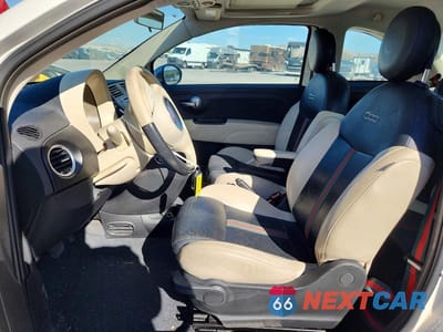 Zdjęcie 7 z 12 samochodu: 2012 FIAT 500 LOUNGE VIN:3C3CFFCR4CT229110 - miniatura