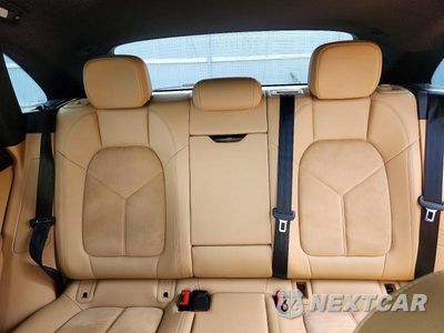Zdjęcie 10 z 13 samochodu: 2018 PORSCHE MACAN VIN:WP1AA2A52JLB15317 - miniatura