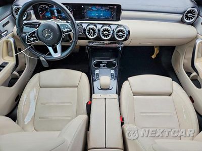 Zdjęcie 8 z 13 samochodu: 2020 MERCEDES-BENZ CLA 250 VIN:W1K5J4GB2LN089990 - miniatura