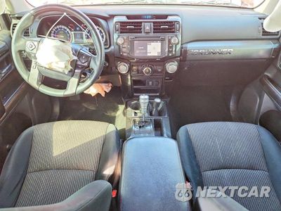 Zdjęcie 8 z 13 samochodu: 2015 TOYOTA 4RUNNER TRAIL VIN:JTEBU5JR5F5225898 - miniatura