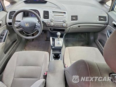 Zdjęcie 8 z 13 samochodu: 2007 HONDA CIVIC LX VIN:1HGFA165X7L114873 - miniatura