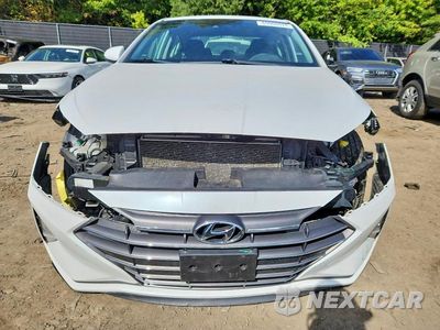 Piąte zdjęcie samochodu w środku: 2020 HYUNDAI ELANTRA SEL VIN:5NPD84LF4LH574609 - miniatura