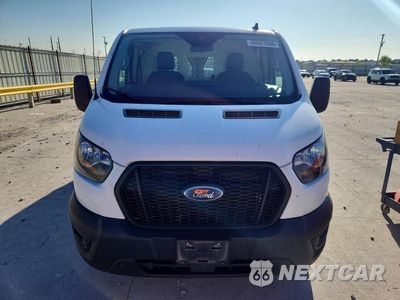 Piąte zdjęcie samochodu w środku: 2023 FORD TRANSIT 150 DELIVERY VAN VIN:1FTYE1Y85PKC13559 - miniatura