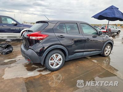 Trzecie zdjęcie samochodu z tyłu: 2020 NISSAN KICKS S VIN:3N1CP5BV0LL483871 - miniatura
