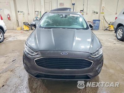 Piąte zdjęcie samochodu w środku: 2020 FORD FUSION S VIN:3FA6P0G78LR122043 - miniatura