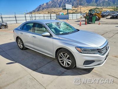 Czwarte zdjęcie samochodu z boku: 2020 VOLKSWAGEN PASSAT SE VIN:1VWSA7A37LC017594 - miniatura