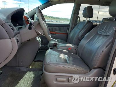 Zdjęcie 7 z 13 samochodu: 2010 TOYOTA SIENNA XLE VIN:5TDYK4CC8AS304752 - miniatura