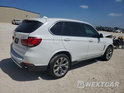 Trzecie zdjęcie samochodu z tyłu: 2015 BMW X5 SDRIVE35I VIN:5UXKR2C56F0H40051 - miniatura