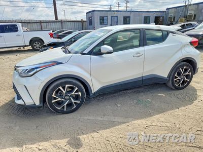 2021 TOYOTA C-HR XLE JTNKHMBX6M1103857 - główne zdjęcie licytacji z USA - miniatura