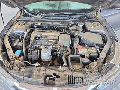 Zdjęcie 11 z 12 samochodu: 2016 HONDA ACCORD LX VIN:1HGCR2F33GA004372 - miniatura