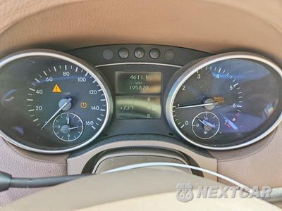 Zdjęcie 9 z 14 samochodu: 2007 MERCEDES-BENZ GL 450 4MATIC VIN:4JGBF71E87A204829 - miniatura