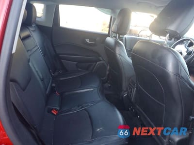 Zdjęcie 11 z 13 samochodu: 2019 JEEP COMPASS LATITUDE VIN:3C4NJDBB0KT745233 - miniatura