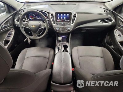 Zdjęcie 8 z 13 samochodu: 2023 CHEVROLET MALIBU LT VIN:1G1ZD5ST2PF181389 - miniatura