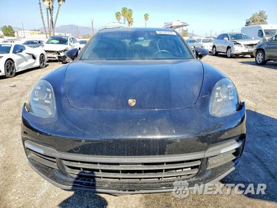 Piąte zdjęcie samochodu w środku: 2017 PORSCHE PANAMERA 2 VIN:WP0AA2A7XHL101405 - miniatura
