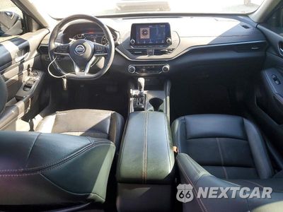 Zdjęcie 8 z 12 samochodu: 2021 NISSAN ALTIMA SR VIN:1N4BL4CV4MN330561 - miniatura