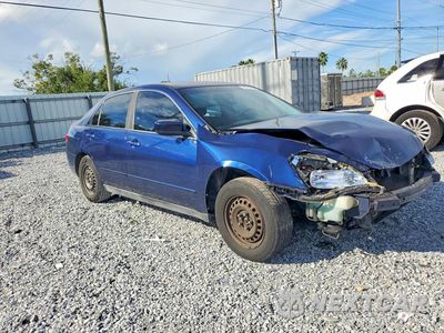 Czwarte zdjęcie samochodu z boku: 2004 HONDA ACCORD LX VIN:1HGCM56304A147470 - miniatura