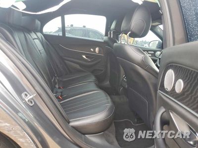 Zdjęcie 10 z 12 samochodu: 2019 MERCEDES-BENZ E 300 VIN:WDDZF4JB4KA563438 - miniatura