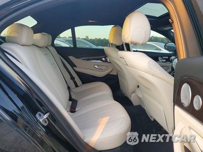 Zdjęcie 10 z 12 samochodu: 2019 MERCEDES-BENZ E 300 VIN:WDDZF4JB4KA519665 - miniatura