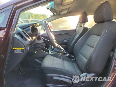 Zdjęcie 7 z 12 samochodu: 2017 KIA FORTE LX VIN:3KPFK4A74HE150865 - miniatura