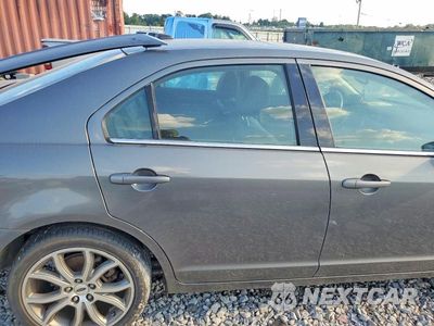Zdjęcie 10 z 12 samochodu: 2011 FORD FUSION SEL VIN:3FAHP0JA0BR199615 - miniatura