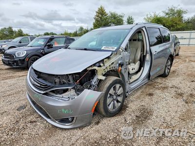 2017 CHRYSLER PACIFICA EHYBRID PLATINUM 2C4RC1N7XHR679738 - główne zdjęcie licytacji z USA - miniatura