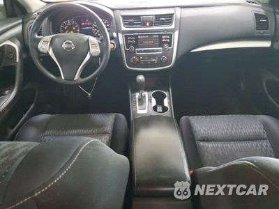 Zdjęcie 8 z 12 samochodu: 2017 NISSAN ALTIMA 2.5 S VIN:1N4AL3AP7HC118927 - miniatura