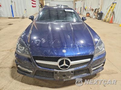 Piąte zdjęcie samochodu w środku: 2013 MERCEDES-BENZ SLK 250 VIN:WDDPK4HAXDF052967 - miniatura