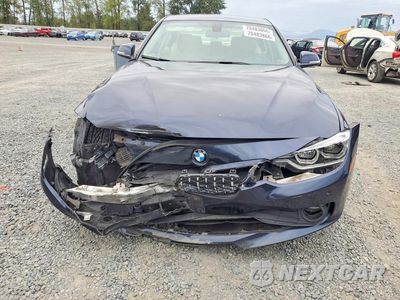Piąte zdjęcie samochodu w środku: 2015 BMW 320 I VIN:WBA3B1C59FK138957 - miniatura