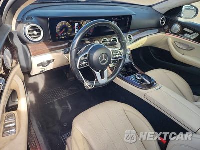 Zdjęcie 8 z 12 samochodu: 2020 MERCEDES-BENZ E 350 VIN:WDDZF8DB6LA703140 - miniatura