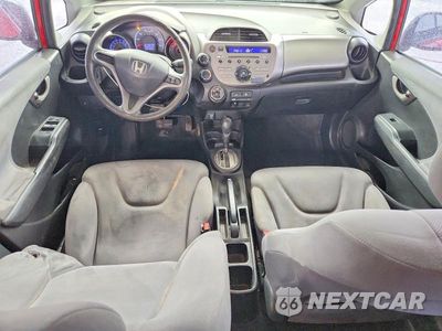 Zdjęcie 8 z 12 samochodu: 2011 HONDA FIT VIN:JHMGE8H32BS008524 - miniatura