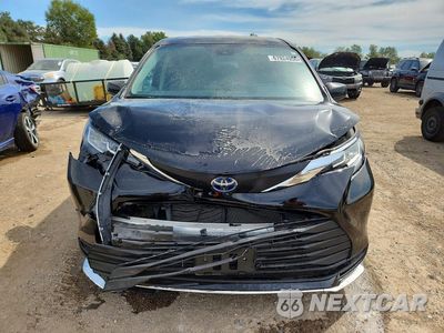 Zdjęcie 9 z 24 samochodu: 2023 TOYOTA SIENNA LE VIN:5TDKRKEC0PS166958 - miniatura