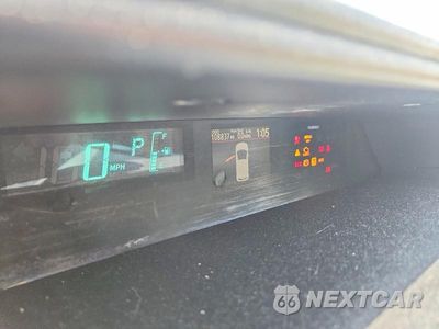 Zdjęcie 9 z 12 samochodu: 2013 TOYOTA PRIUS C TWO VIN:JTDKDTB32C1014227 - miniatura